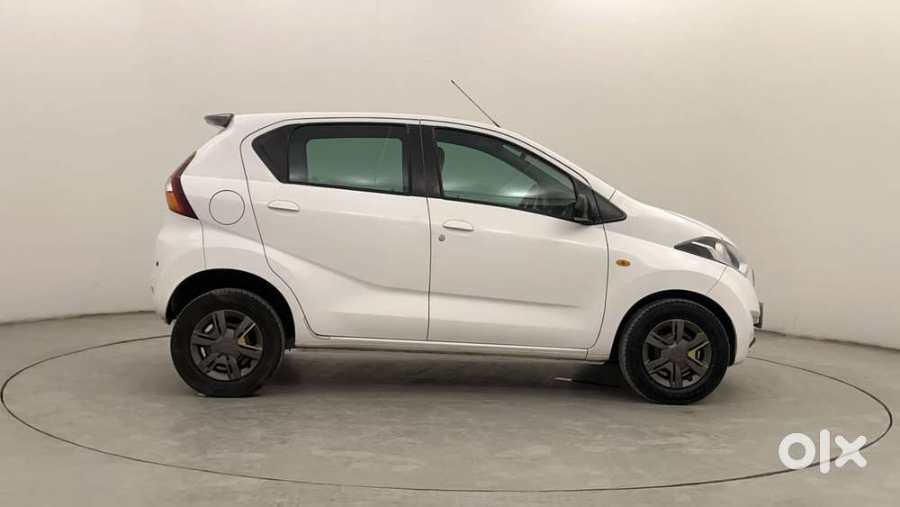 Datsun Redigo Gold 1.0, 2017, Petrol