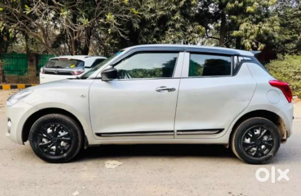 Maruti Suzuki Swift 2021 Petrol 34400 Km Driven