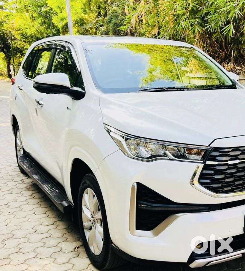 Toyota Innova Hycross 2.0 Vx (o) Hybrid 8 Str, 2023, Electric