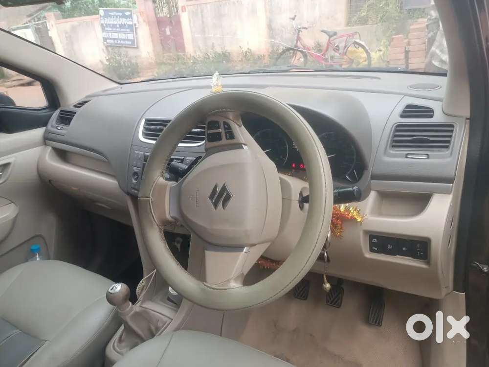 Maruti Suzuki Ertiga Zdi 2017