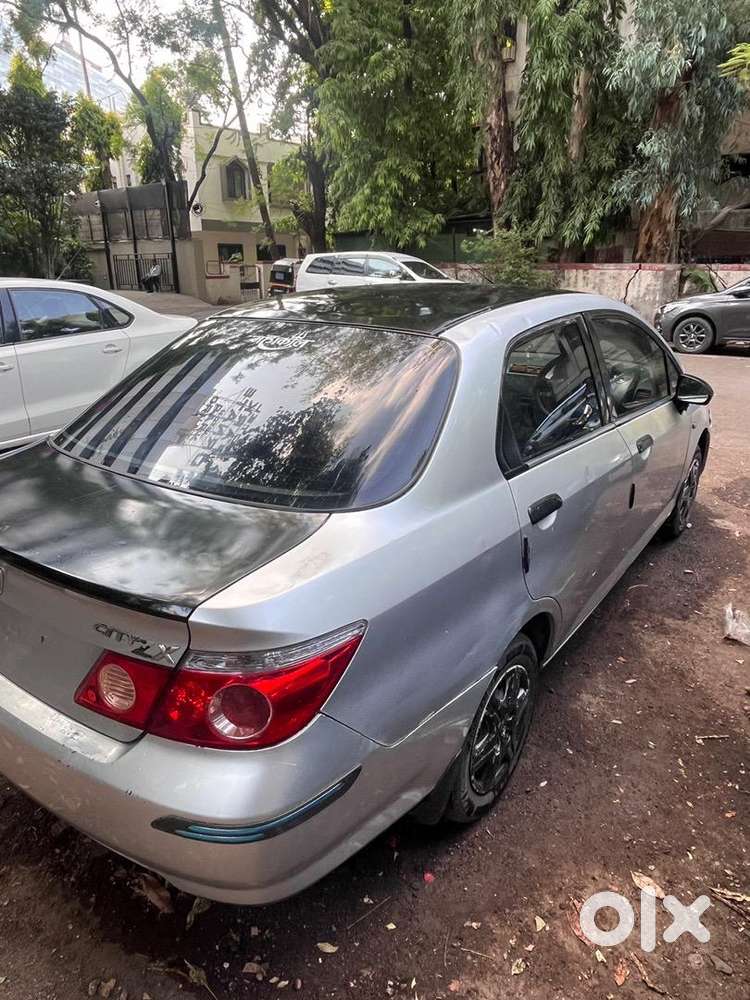 Honda City Zx 2006 Cng & Hybrids Well Maintained