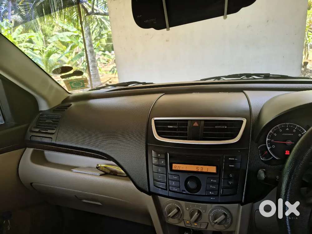 Single User Maruti Suzuki Swift Dzire 2012 Petrol Well Maintained
