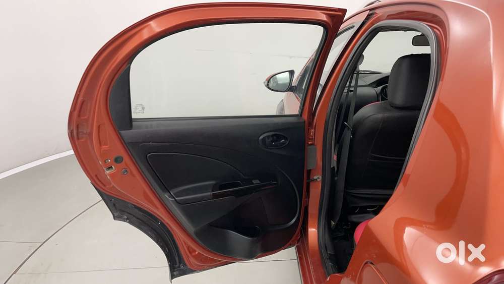 Toyota Etios Cross 1.2l G, 2018, Petrol