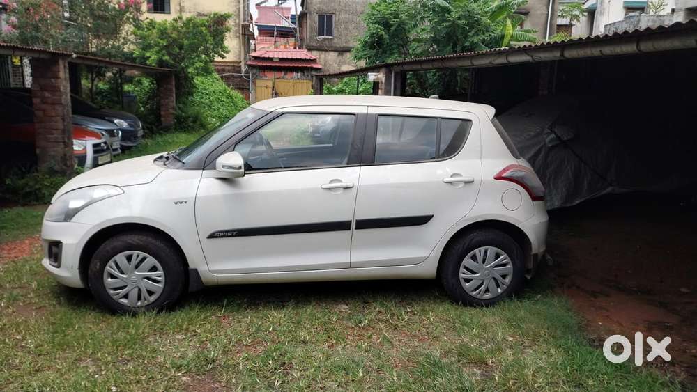 Maruti Suzuki Swift Vxi, 2015, Petrol
