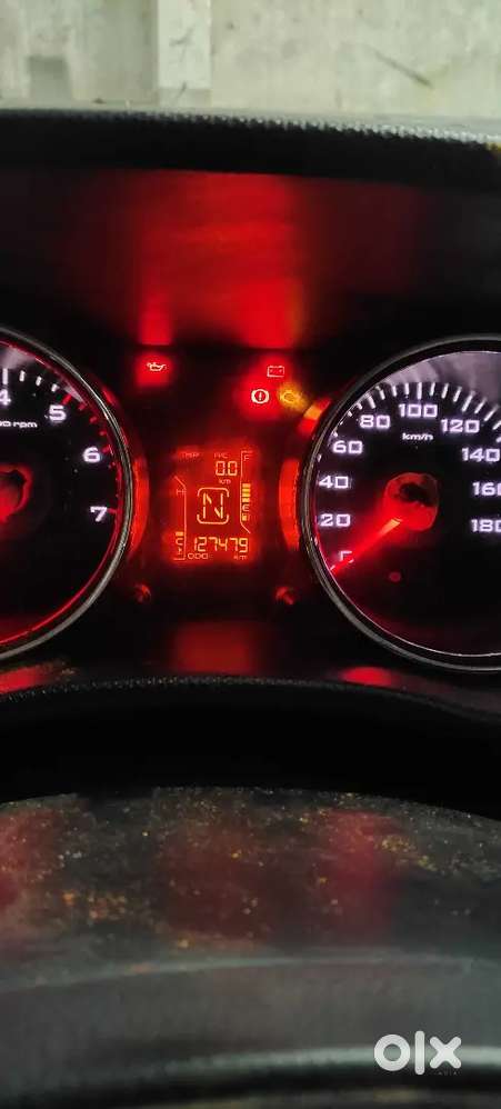 Mahindra Tuv 300 2017 Diesel 144000 Km Driven