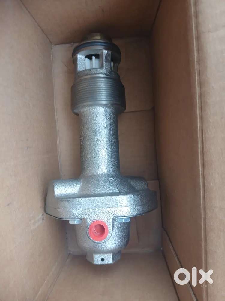 The item shown in the image is a Red Jacket Mechanical Line Leak Detec
