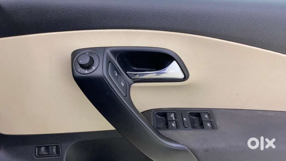 Skoda Rapid 1.0 Ambition Tsi At, 2021, Petrol