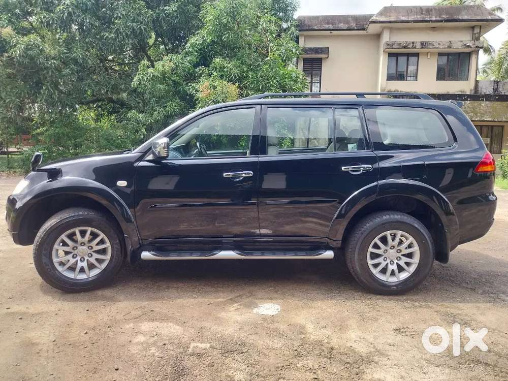 Mitsubishi Pajero Sport 2013 Manual 4x4