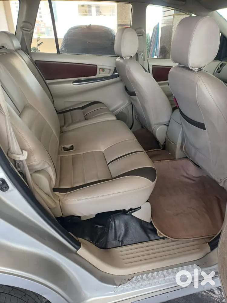 Toyota Innova 2013 Diesel Well Maintained