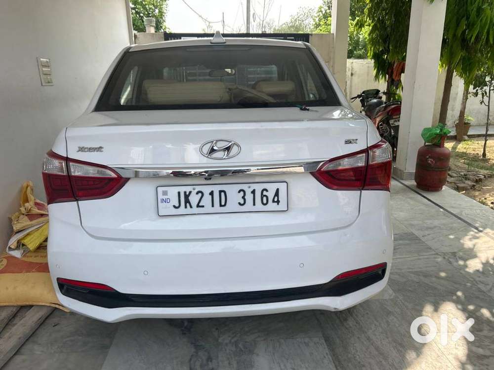 Hyundai Xcent 2017 Petrol Well Maintained