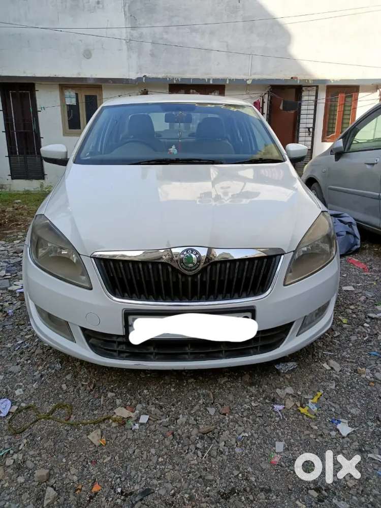 Skoda Rapid 2013 Diesel 85000 Km Driven