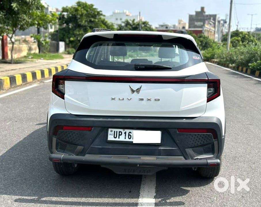 Mahindra Xuv 3xo Ax5 Ds Mt, 2026, Diesel