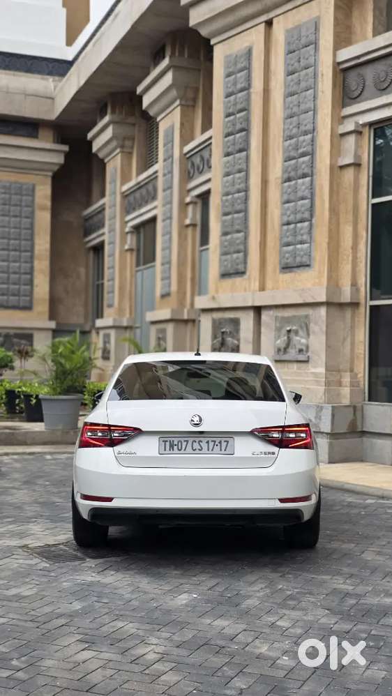 Skoda Superb 2018 Automatic