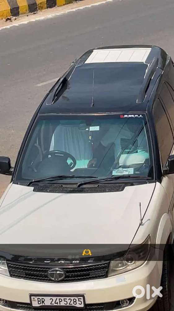 Tata Safari Storme 2013