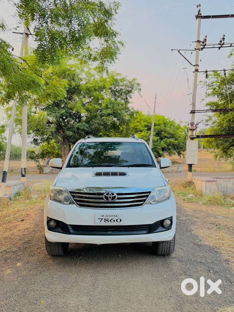 Toyota Fortuner Diesel 2014