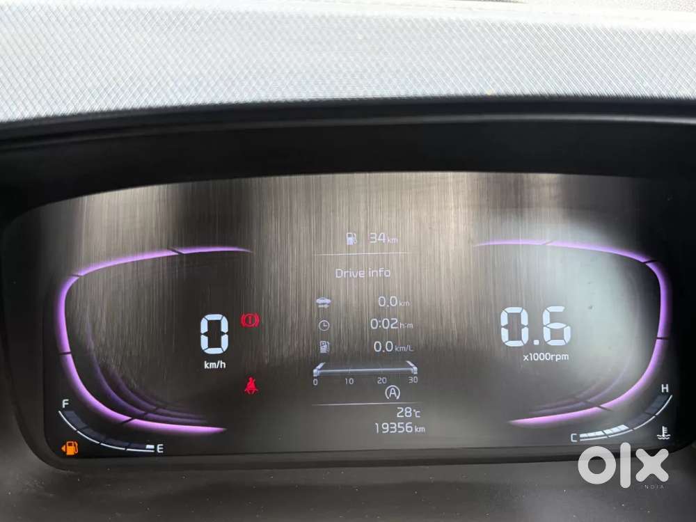 Kia Carens 1.5 Prestige 7 Str, 2024, Petrol