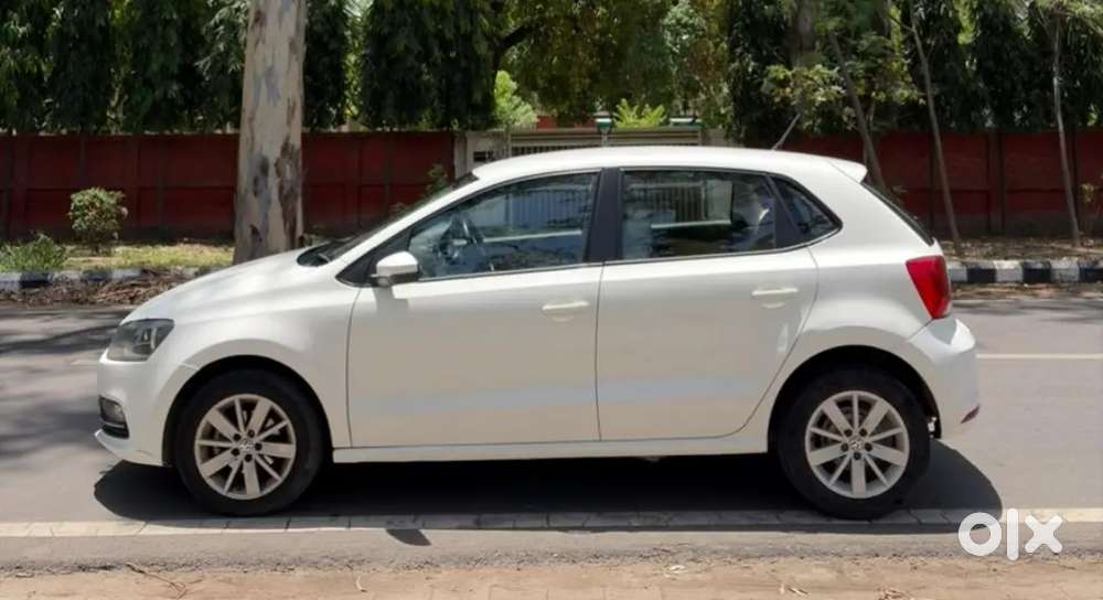 Volkswagen Polo 2015 Diesel (highline) Excellent Condition