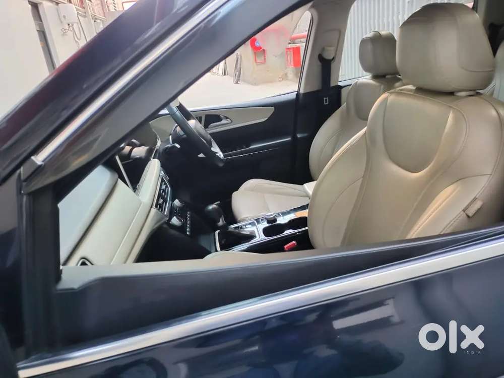 Mahindra Xuv700 2023 Diesel 98000 Km Driven