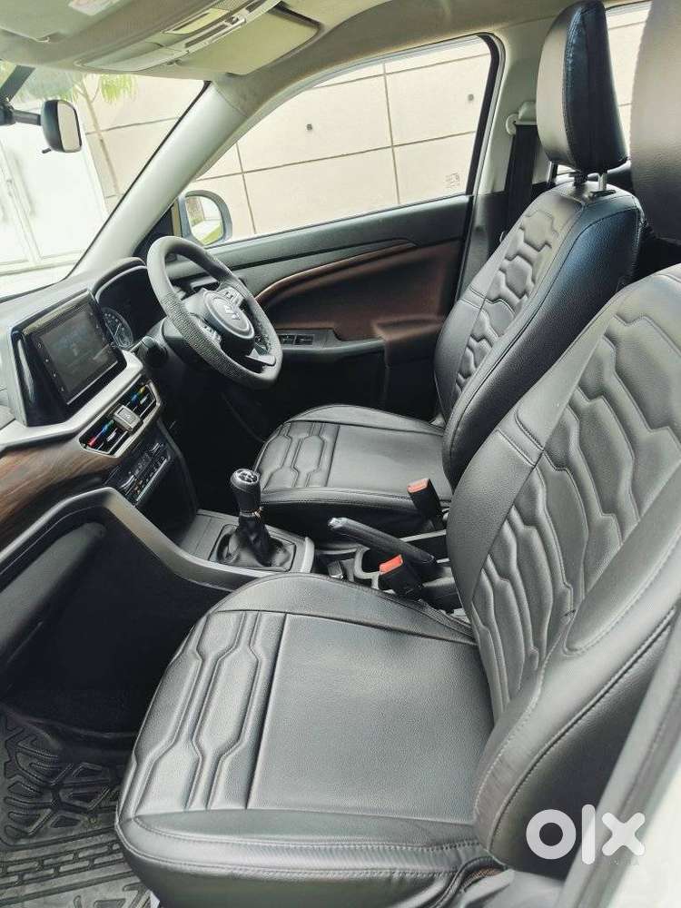 Maruti Suzuki Brezza 1.5 Zxi Smart Hybrid, 2023, Petrol