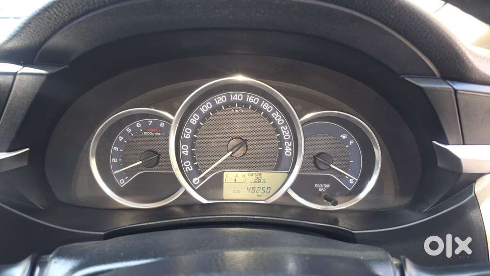 Toyota Corolla Altis J S, 2016, Cng & Hybrids