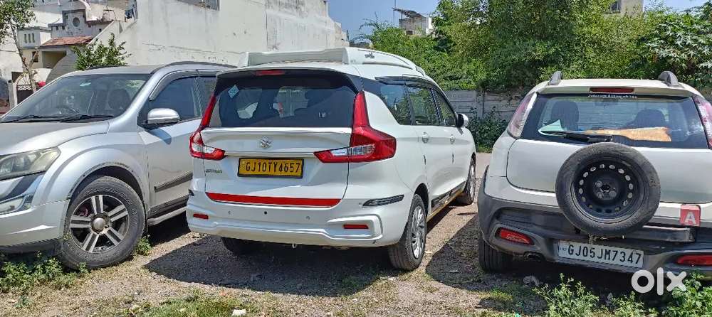 Maruti Suzuki Ertiga Vxi 2025