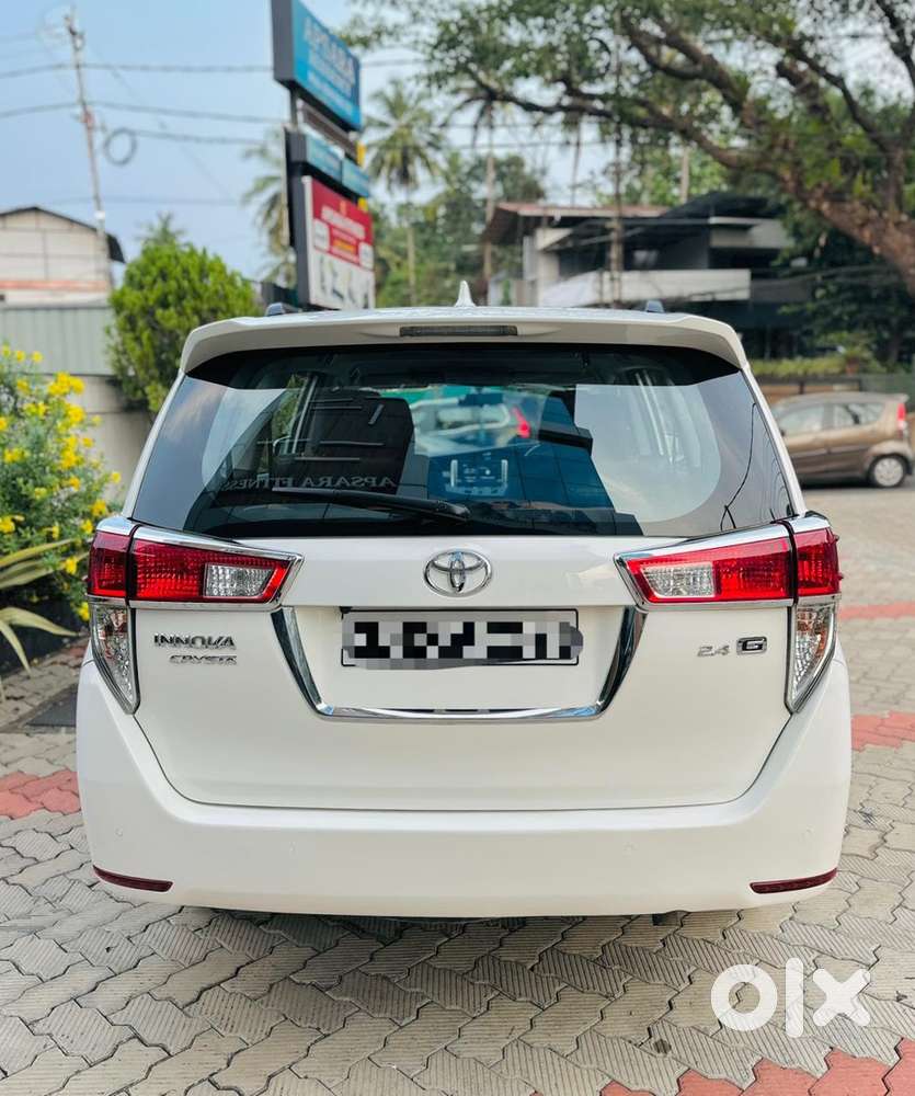 Toyota Innova Crysta 24.g 2022 Year