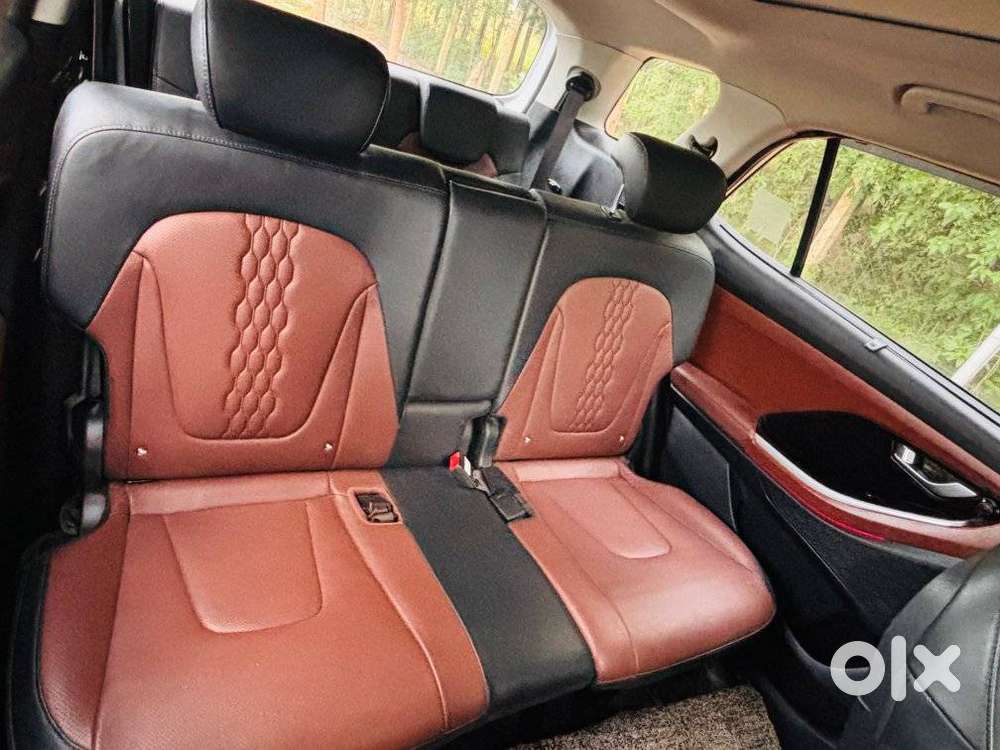 Hyundai Alcazar Platinum 7 Str 1.5 Turbo Petrol Adventure, 2023, Pet..