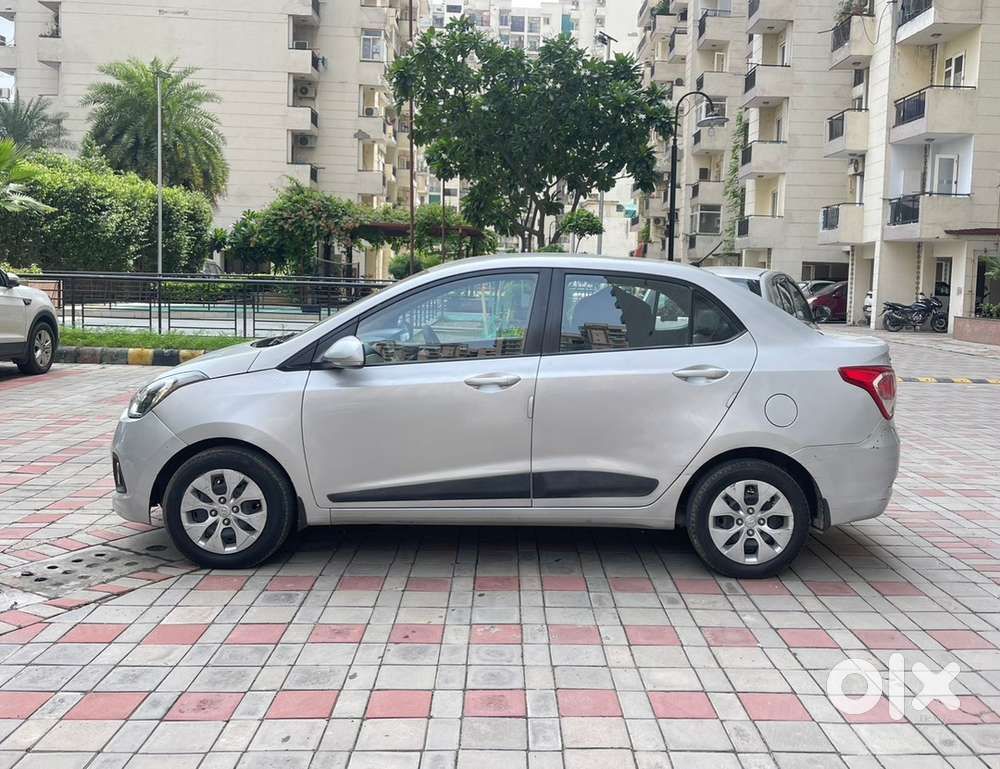 Hyundai Xcent 2015 Petrol 70000 Km Driven
