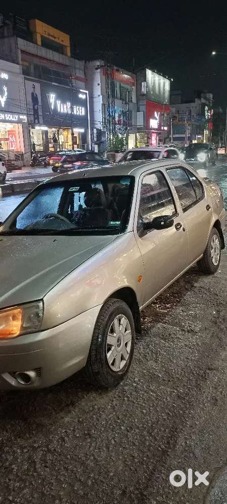 Ford Ikon 1.4 Zxi 2009