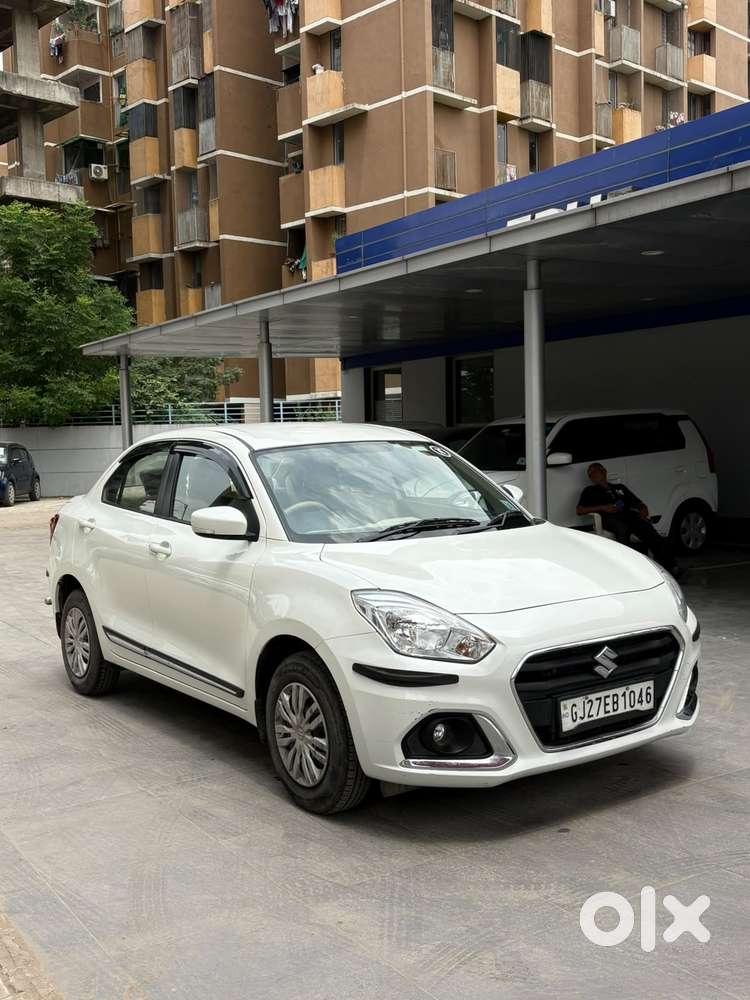 Maruti Suzuki Dzire 1.2 Vxi, 2022, Petrol