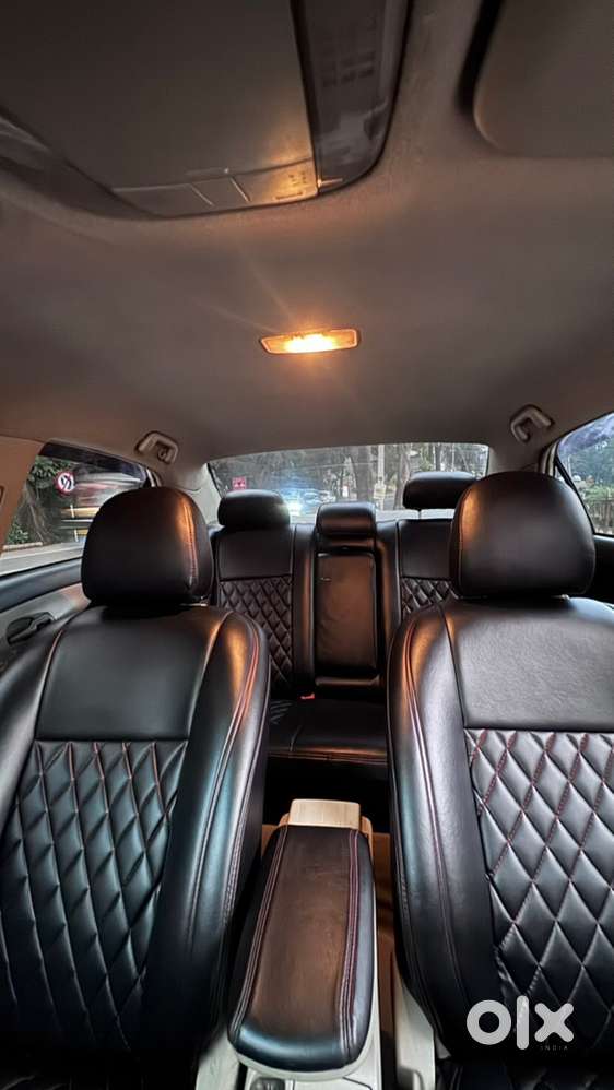 Toyota Corolla Altis 2011 Diesel