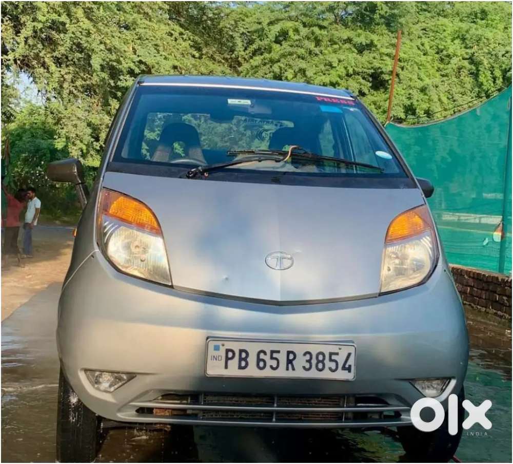 Condition Like New , 25 Average , New Music System , Family Car