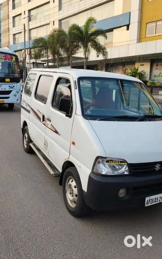 Maruti Suzuki Eeco 2013 Cng & Hybrids Well Maintained