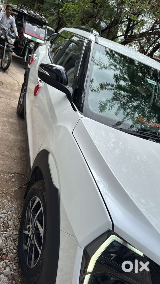 Mahindra Xuv 3xo Petrol 2025