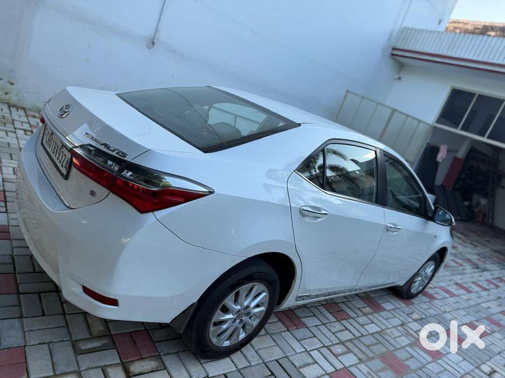 Toyota Corolla Altis [2011-2014] 1.8 Vl At, 2018, Petrol