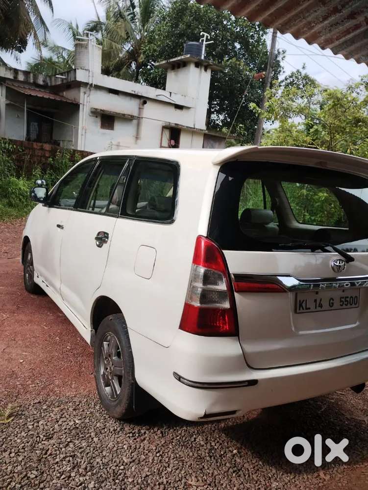 Toyota Innova G2 8 Str 2007 Diesel Manual
