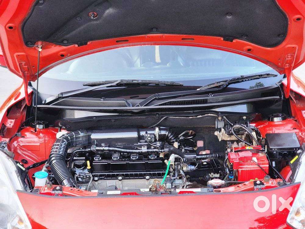 Maruti Suzuki Swift 1.2 Vxi (o), 2022, Petrol