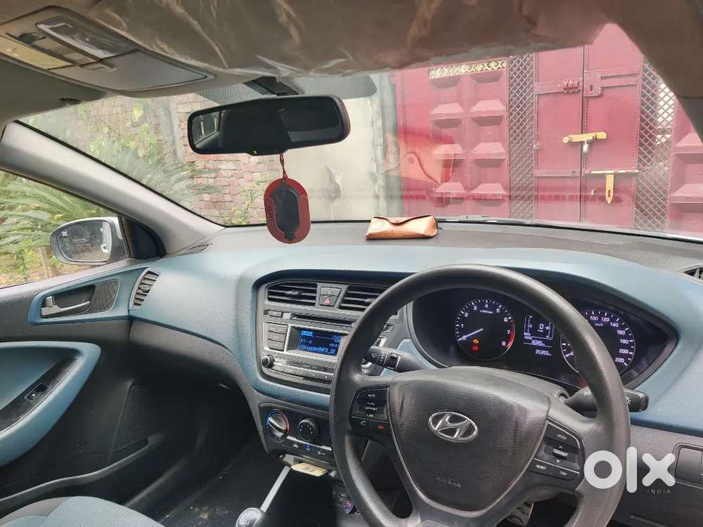 Hyundai I20 Active 2015 Petrol 35000 Km Driven With Service Record