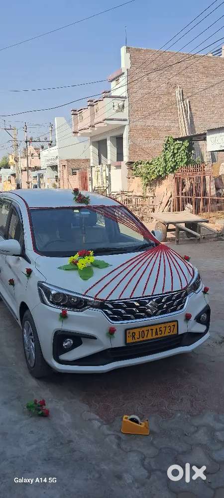 Cng & Petrol Maruti Ertiga