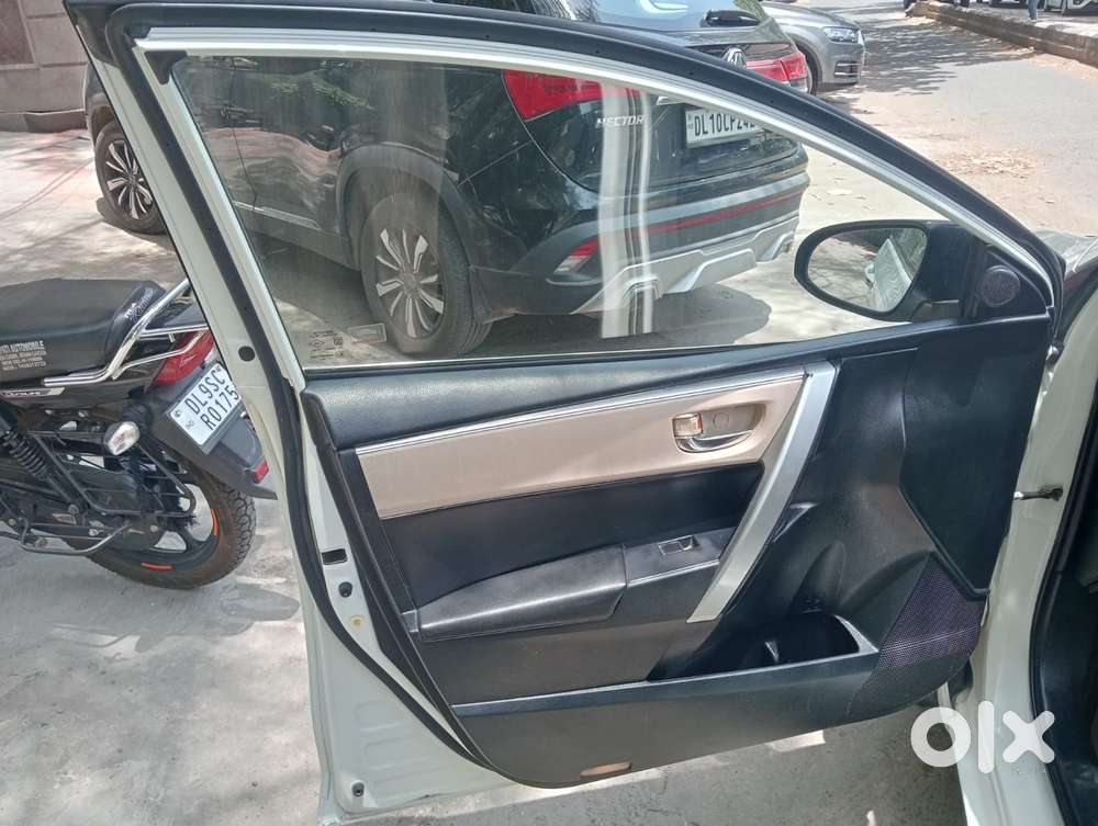 Toyota Corolla Altis 1.8 Vl, 2016, Petrol