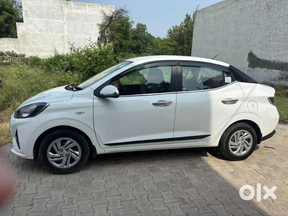 Hyundai Aura 2022 Cng 1st Owner