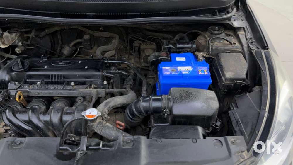 Hyundai Verna 1.6 Sx Vtvt (o) At, 2013, Petrol