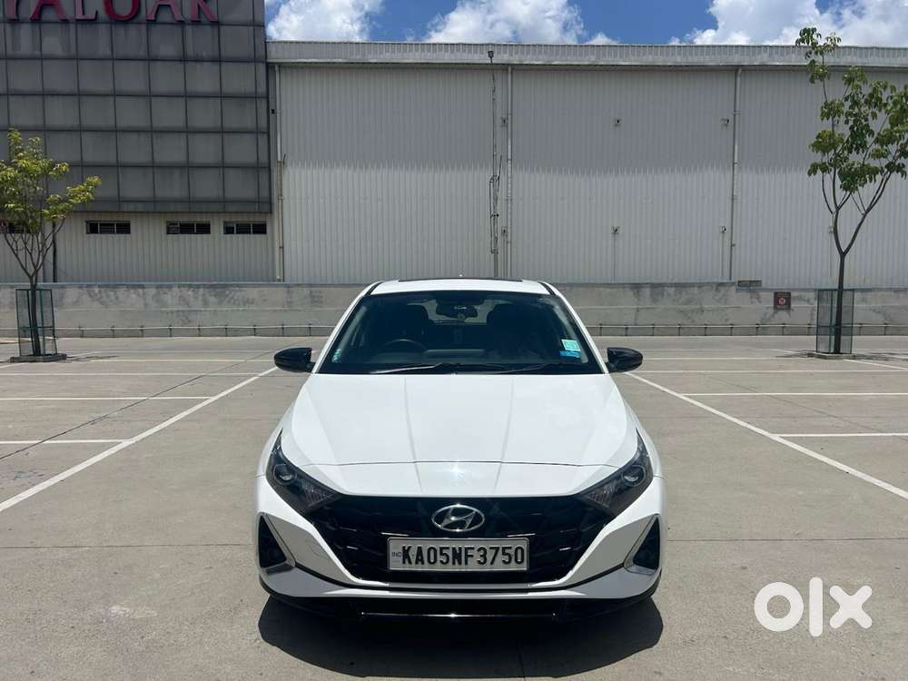 Hyundai I20 Asta (o) 1.2 Mt, 2022, Petrol