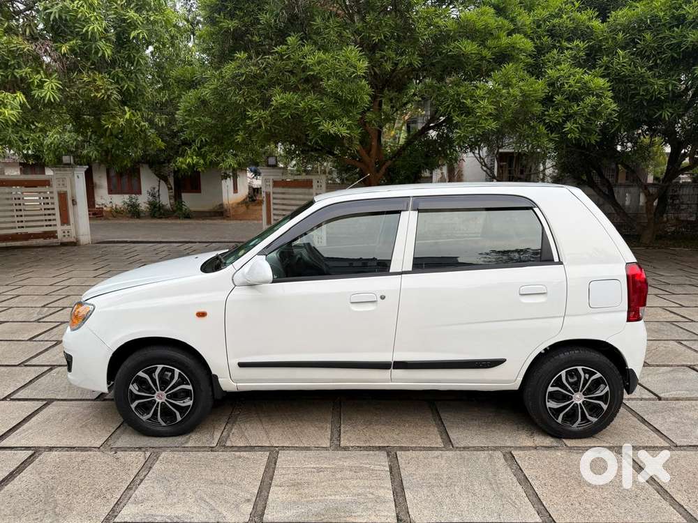 Maruti Suzuki Alto K10 2010-2014 Lxi, 2011, Petrol