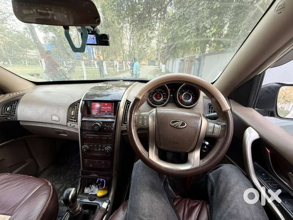 Mahindra Xuv500 2015 Diesel 71000 Km Driven