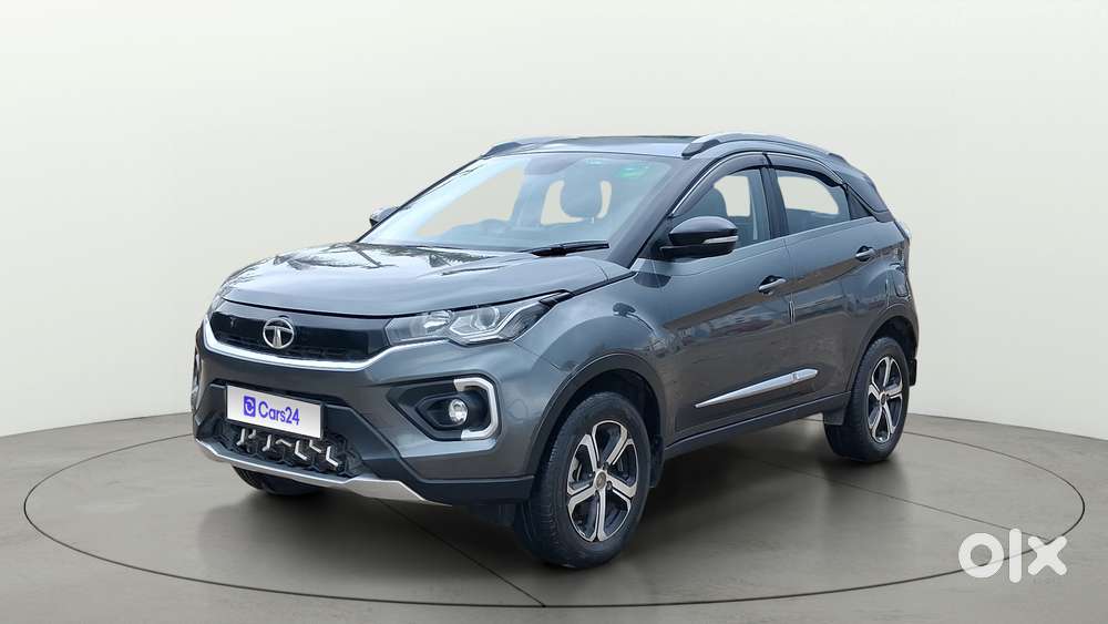 Tata Nexon 1.5 Revotorq Xza Plus S Amt, 2023, Petrol