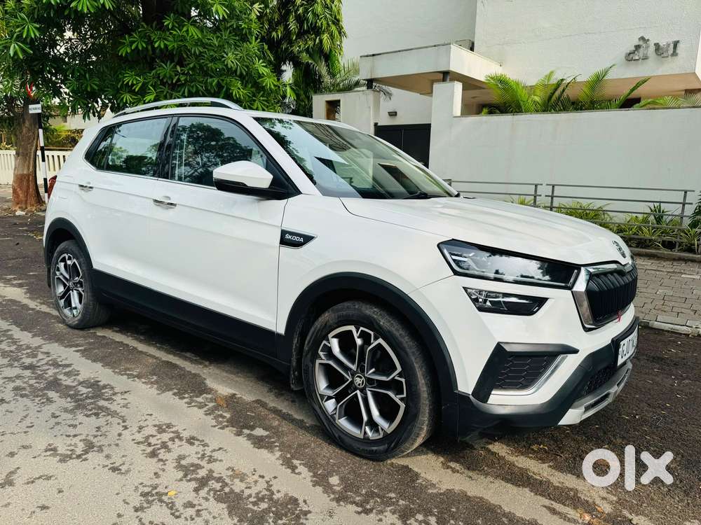 Skoda Kushaq 1.0 Tsi Style At, 2023, Petrol
