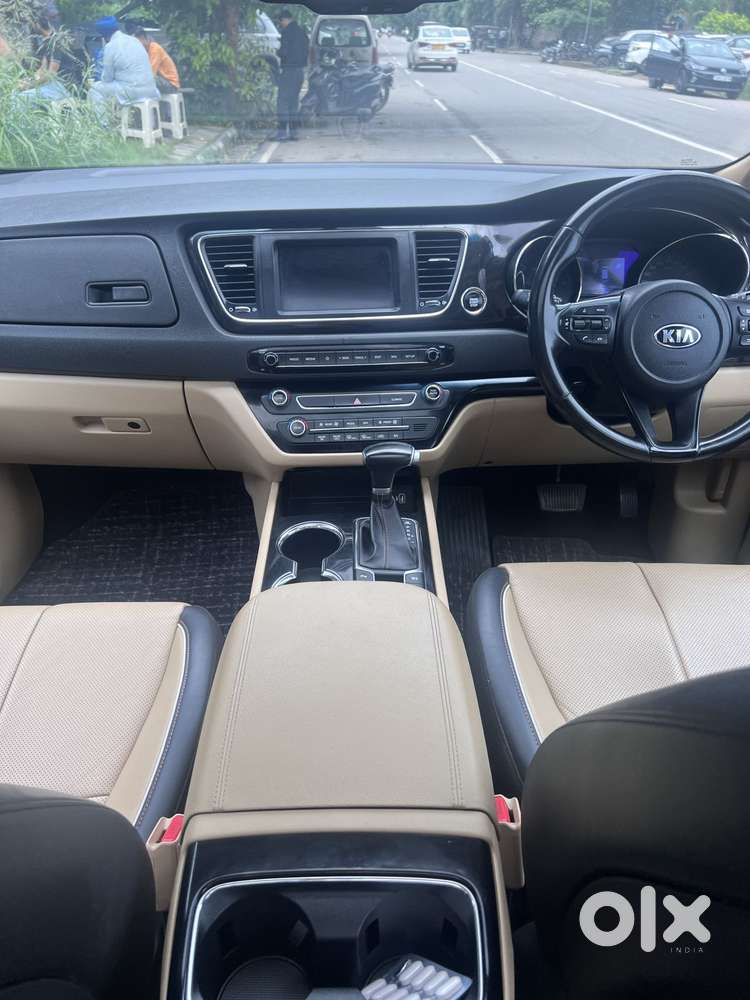 Kia Carnival Limousine Plus 7 Str, 2020, Diesel