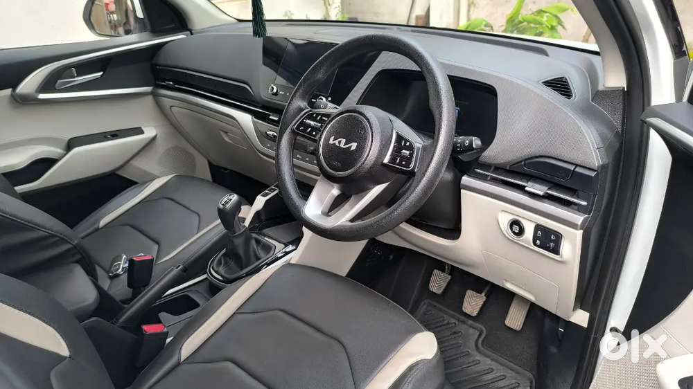 Kia Carens Prestige (o) 7 Str 2024