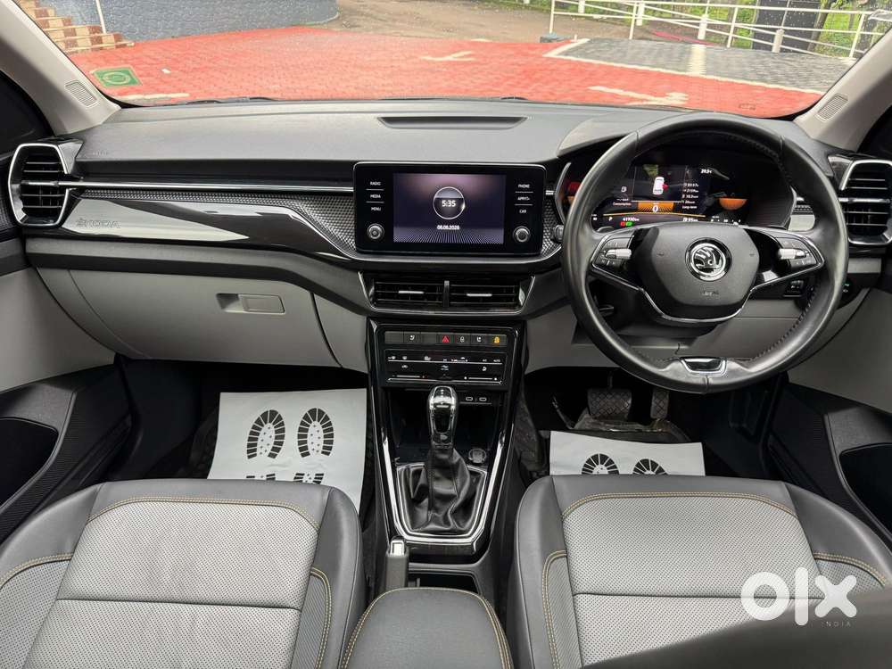 Skoda Kushaq 1.5 Tsi Style (6 Airbags) Dsg, 2023, Petrol